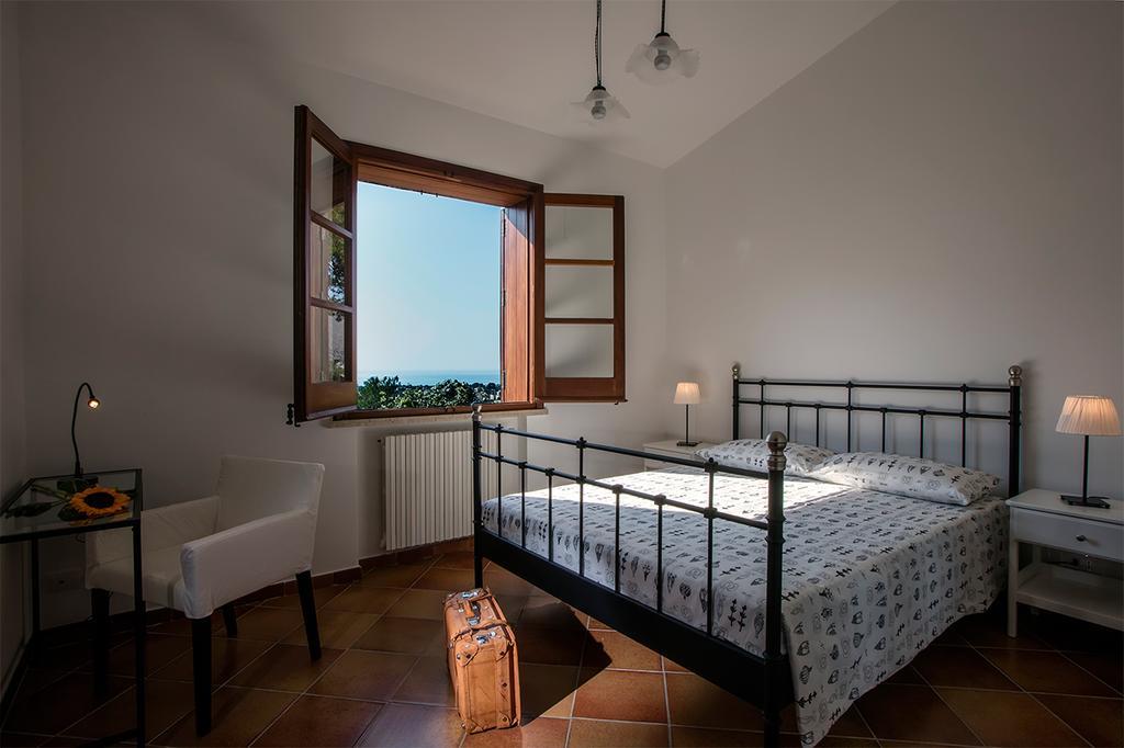 Poggio Di Mare * Castelluzzo